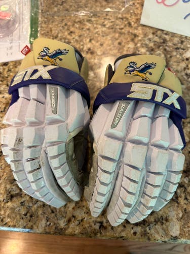 Used  STX Large Rzr Lacrosse Gloves
