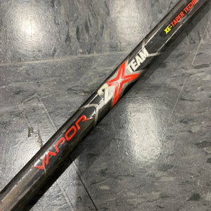 Used Junior Bauer Vapor 2X Team Hockey Stick Right Handed P88