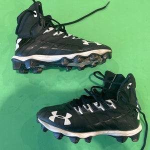 Used Size 5.5 Youth Under Armour High Top Cleats