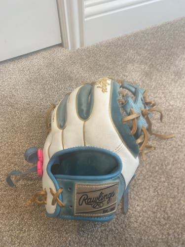 Used Heart of the hide Rawlings Baseball Glove