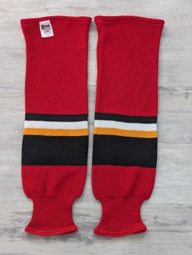 New Men's Adult Large Red KOBE Athletic Knit Ice Hockey Socks with Black trim and yellow pipe