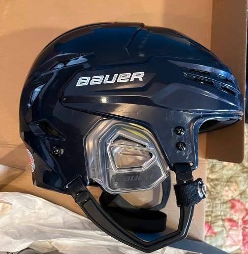 Bauer Re-Akt Hockey Helmet Youth Medium