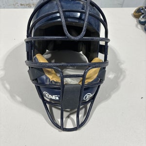 TAG catcher’s mask