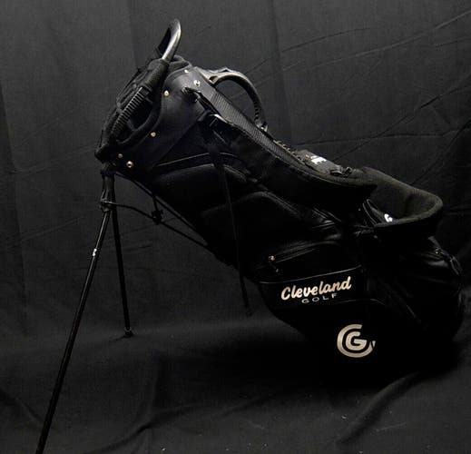 CLEVELAND GOLF BAG 35 IN -14 WAY
