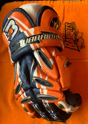 Philadelphia Barrage Warrior Superfly Lacrosse Gloves