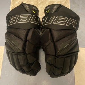 Used  Bauer 13"  Vapor 2X Pro Gloves