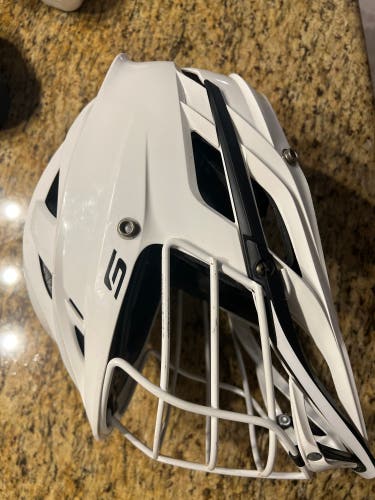 Like new white cascade S lacrosse helmet