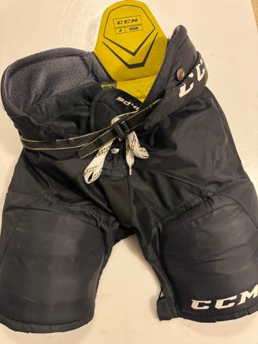Used Junior CCM Tacks 9040 Hockey Pants
