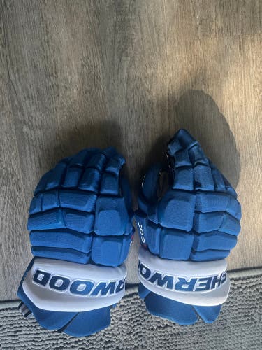 Colorado Avalanche Used  Sher-Wood 13" Pro Stock CODE TMP Pro Gloves