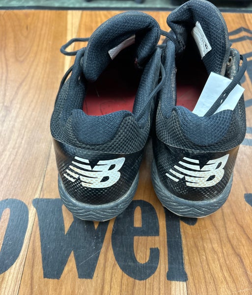 New Balance Baseball Cleats Size 10