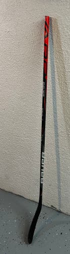 Used Senior Bauer Right Handed P28M Pro Stock Vapor FlyLite Hockey Stick