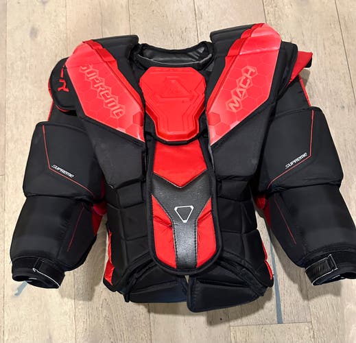 Pro Bauer Mach chest protector