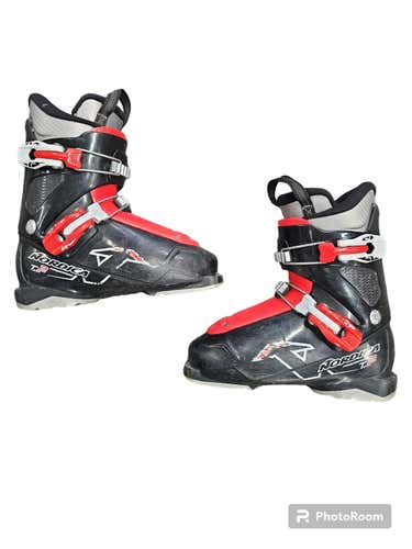 Used Nordica Fire Arrow Team 3 230 Mp - J05 - W06 Boys' Downhill Ski Boots