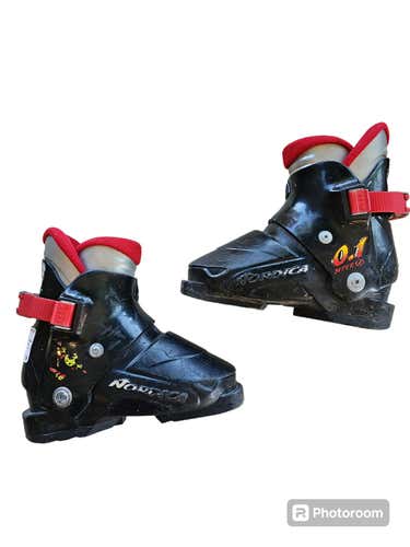 Used Nordica 0.1 Super 175 Mp - Y11 Boys' Downhill Ski Boots