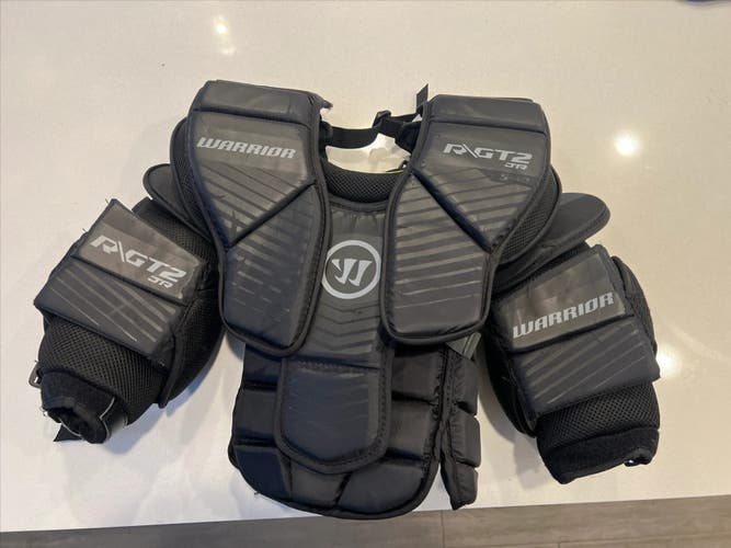 Used Small / Medium Warrior Ritual GT2 Goalie Chest Protector