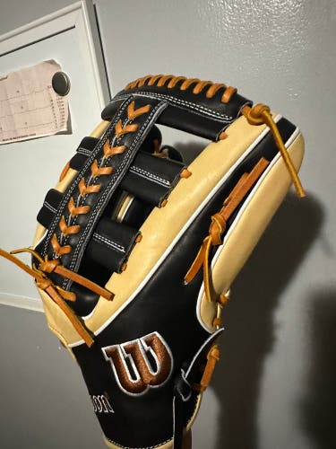 New Right Hand Throw 12.75" A2K Baseball Glove