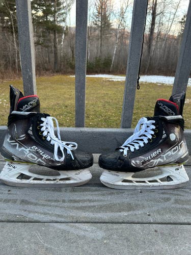 Used Junior Bauer 6.5 Vapor Hyperlite Hockey Skates