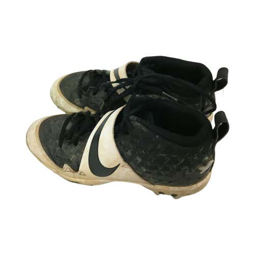 Used Nike Trout Junior 5 Baseball And Softball Cleats