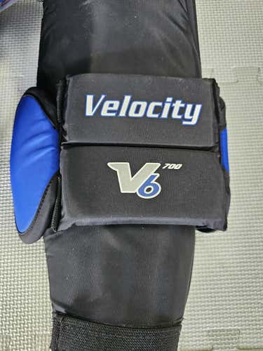 Used Vaughn Velocity V6 700 M L Goalie Body Armour