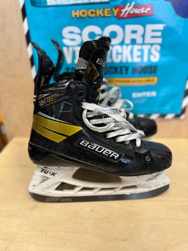 Senior Bauer Supreme UltraSonic Hockey Skates Regular Width 7.5