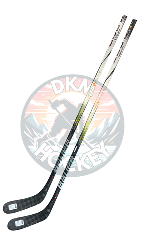 Intermediate Bauer Vapor Hyperlite 2 Right Handed Hockey Stick P28 65 Flex