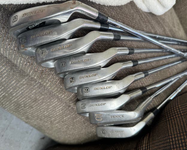 Used Men's Dunlop Right Handed 9 Pieces Clubs (Full Set)