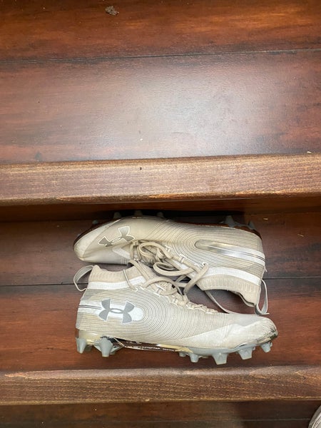 under armour icon spotlight cleats