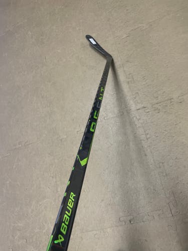 New Senior Bauer Left Hand P92 Ag5nt Hockey Stick