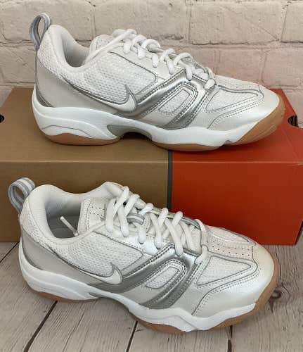 Nike Women's Multicourt 6 Shoes White Natural Grey Metallic Silver US Size 5 NIB