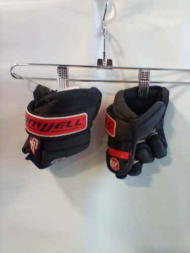 Used Winnwell Gforce 8" Ice Hockey Gloves