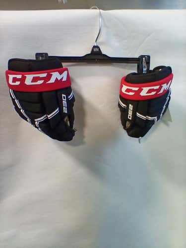 Used Ccm 9" Hockey Gloves
