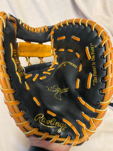 Used Right Hand Throw Rawlings First Base RFM25B Baseball Glove 12.5"