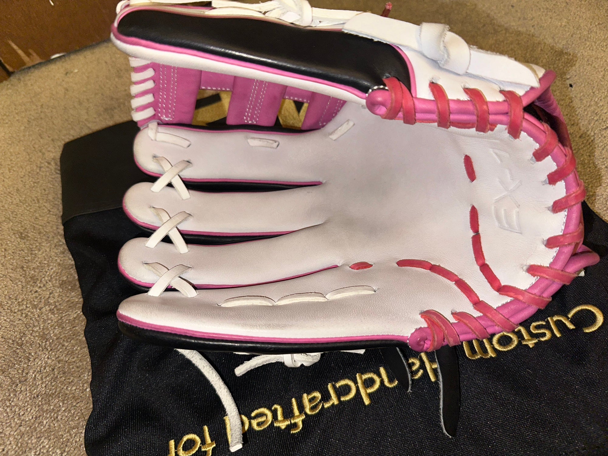 Lefty 44 Pro Glove H Web Pink Cherry Blossom 12 inch (Offers Open