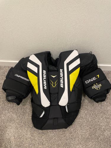 Used  Bauer Supreme One.7 Goalie Chest Protector