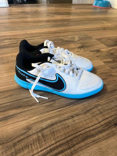 Nike Tiempo Indoor Soccer Shoes