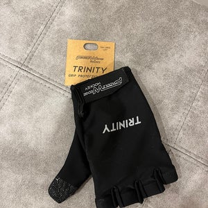New Paddle Wedge Trinity Glove