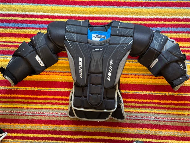 Used Junior Large/Extra Large Bauer GSX Goalie Chest Protector