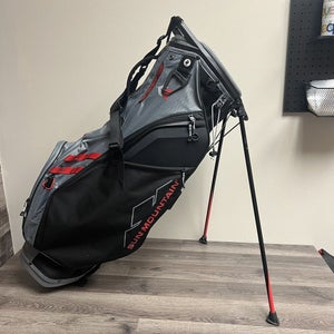 Sun Mountain 2023 4.5 LS 14-Way Golf Stand Bag Black/Red Lightweight w/Cover