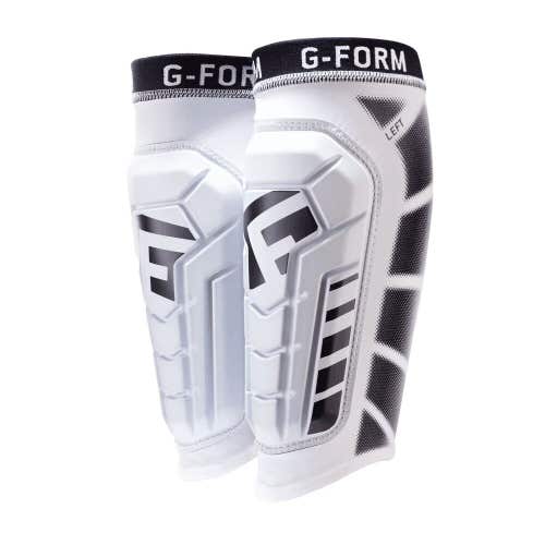 G-Form Adult Unisex Pro-S Vento Size Small White Black Soccer Shin Guards NWT