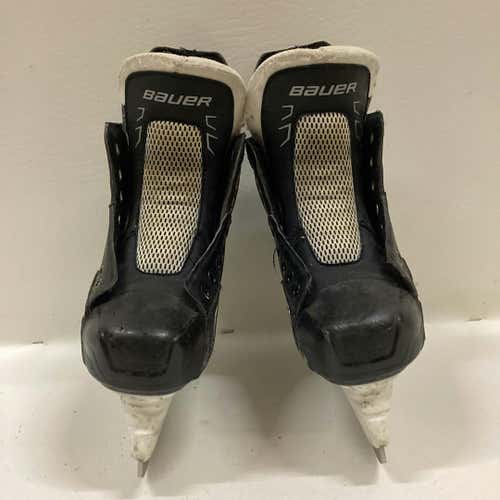 Used Bauer Supreme 160 Junior 02.5 Ice Hockey Skates