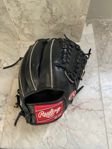 Used 2010 Rawlings Right Hand Throw Outfield Pro Preferred Baseball Glove 12.25"