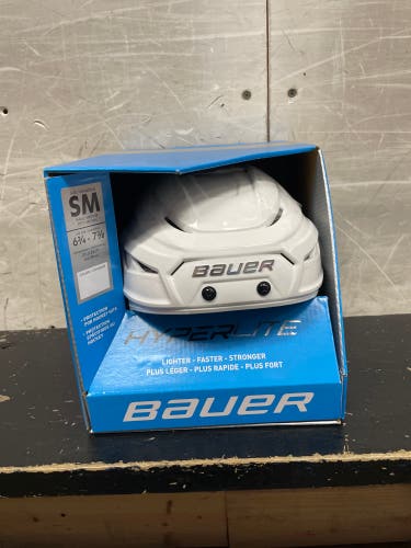 New Small / Medium Bauer Hyper lite Helmet