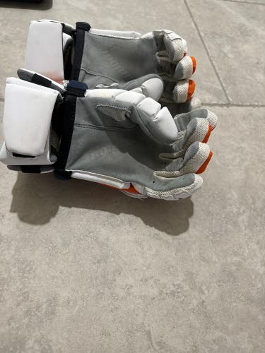 Broken In Warrior Large EVO QX Lacrosse Gloves