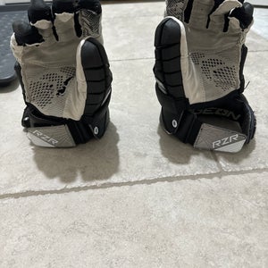 Broken In STX Large Surgeon RZR2 Lacrosse Gloves