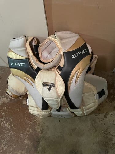 Used XL Vaughn Epic 8800 Goalie Chest Protector