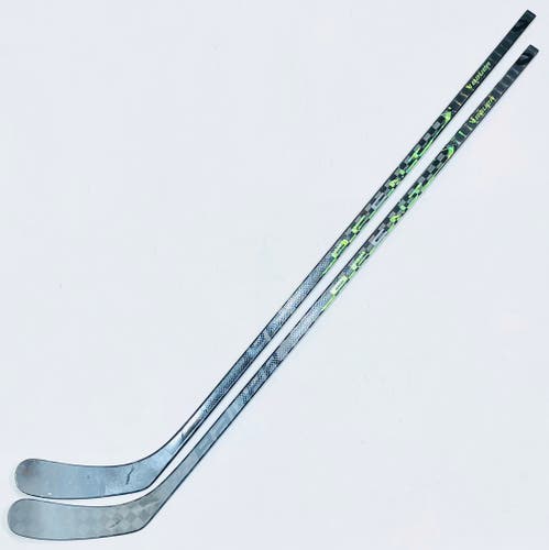2 Pack Bauer PROTO R (AG5NT Dress) Hockey Stick-RH-77 Flex- P28 (P92 Toe Shape)-Grip W/ Full Tactile