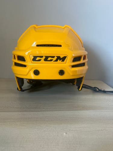 New Large CCM Pro Stock Super Tacks X Helmet