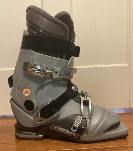 New Telemark Ski Boots Medium Flex