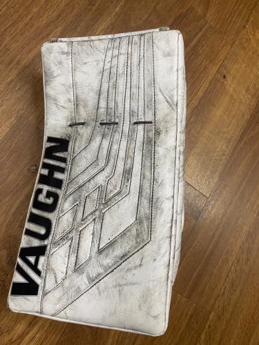 Vaughn V8 Pro Carbon Blocker