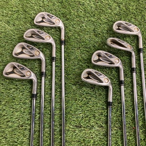 Used Men's TaylorMade R7 Draw Iron Set (8 Pieces)